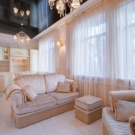 Apartment Bonapart Kharkiv Bagian luar foto